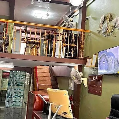 Yumatashi Hostel