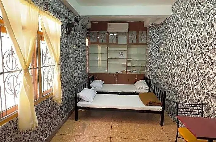 Yumatashi Hotel